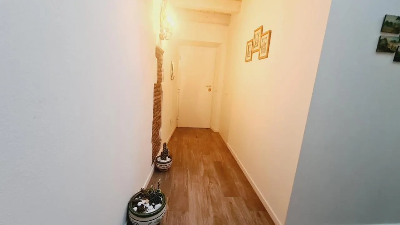Trastevere Rome'S Heart Charming & Cozy Appartment 2 0*, Rome