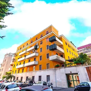 Appartamento Hostly - Sant'orsola, Roma